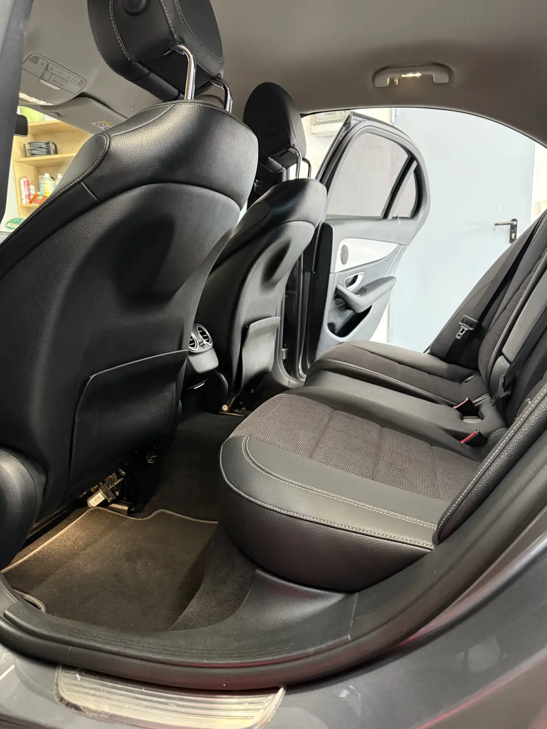 Express Transport und Dienstleistungen GmbH - Mercedes