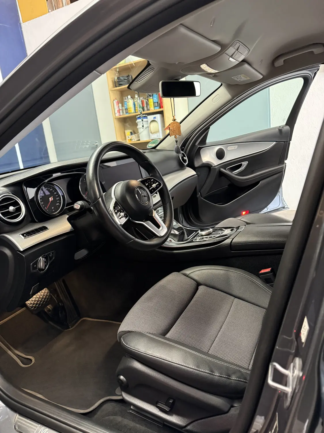 Express Transport und Dienstleistungen GmbH - Mercedes